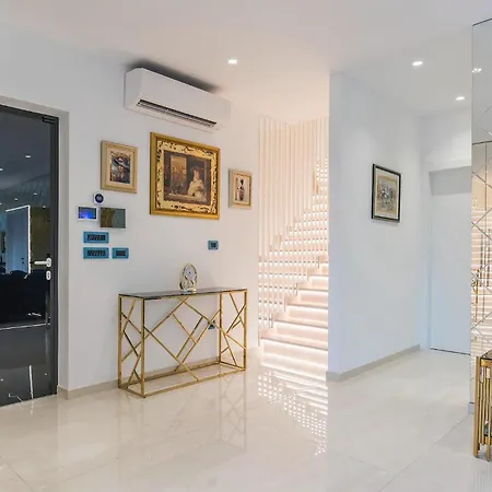 Sara Kastelir Tatil Evi *