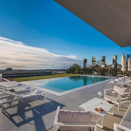 Sara Kastelir Tatil Evi *