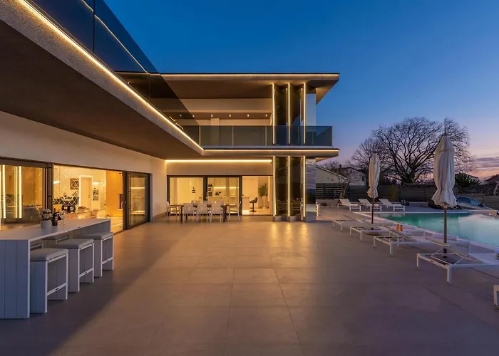 Ferienhaus Sara Kastelir