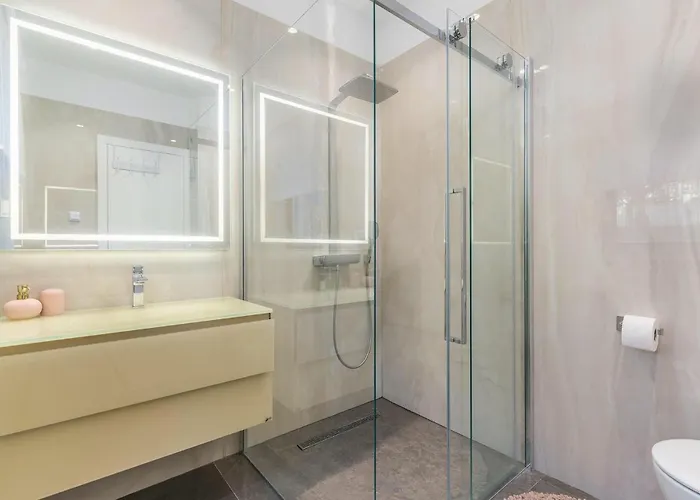 Sara Kastelir Poreč