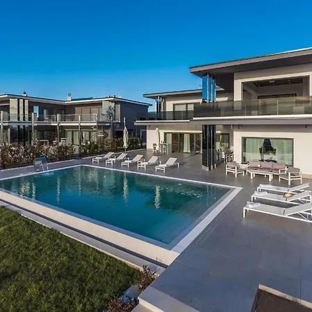 Sara Kastelir Holiday home