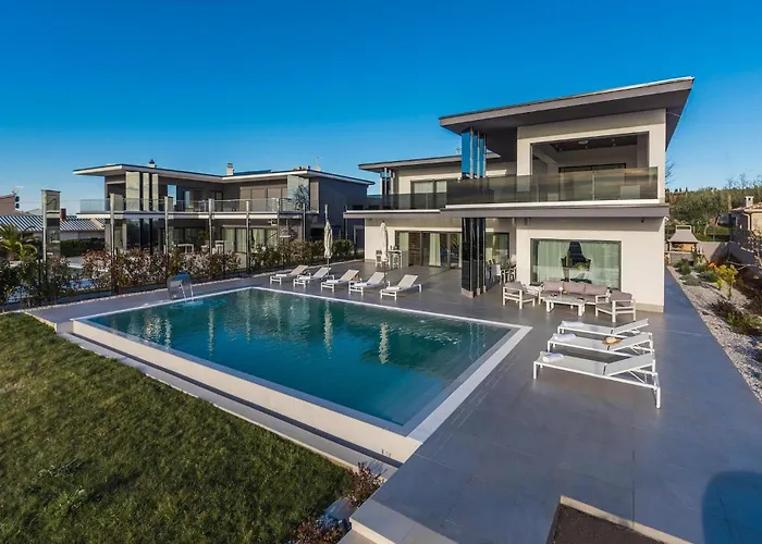 Sara Kastelir Holiday home